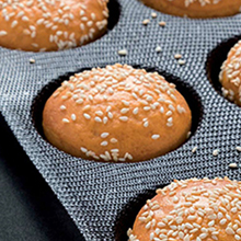 Silicone Hamburger Bun Pan,Non-Stick Bread Mold Hot Dog Bread Forms,Round Perforated Bakery Sheets Bread Pan for Baking,8 Cavities