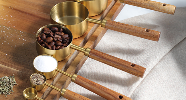 GuDoQi Gold Measuring Cups and Spoons Set of 8, Wood Handle with Metric and US Measurements, Premium Stainless Steel, Golden Polished Finish, Dry & Liquid Measuring Cup for Cooking and Baking