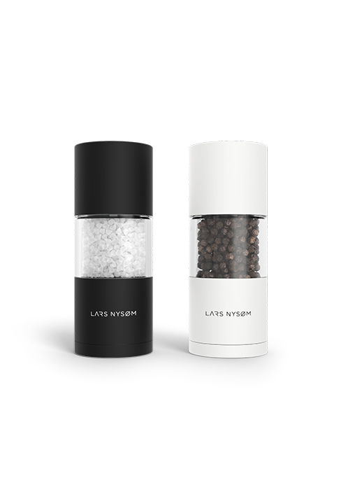 LARS NYSØM Salt Pepper Mill Manual with adjustable ceramic grinder from coarse to fine I Design Spice Mill (Sage Green)
