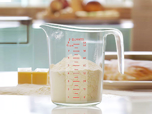 Amazing Abby - Melissa - Plastic Measuring Cups (4-Piece Set), Food-Grade Measuring Jugs, 1/2/4/8-Cup Capacity, Unbreakable, Stackable, Dishwasher-Safe, Great for Oil, Vinegar, Flour, and More