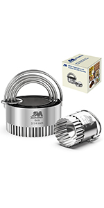 5 Pieces Circle Biscuit Cutter,Professional Stainless Steel Round Cookies Mold Tool with Handle for Baking GIFT Package