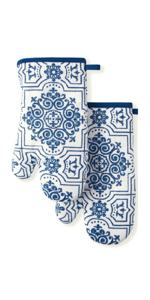 Martha Stewart Strie Medallion Oven Mitt 2-Pack Set, Navy Blue, 7