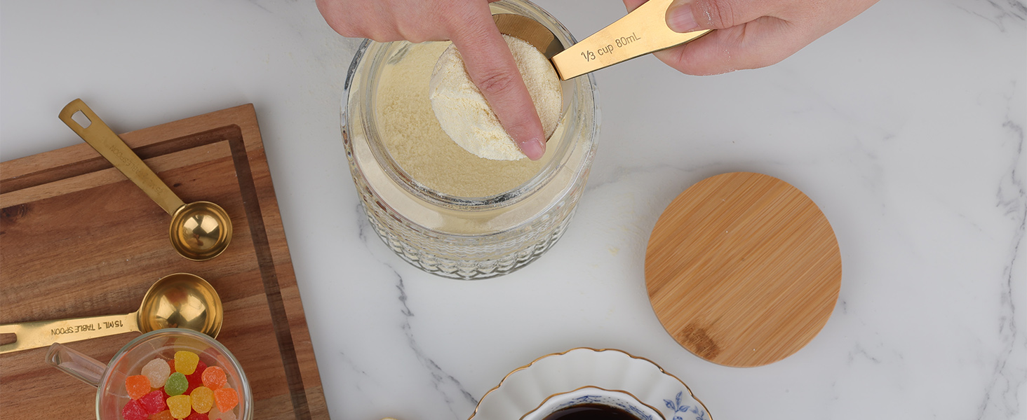 GuDoQi Measuring Cups and Spoons Set of 9, Stainless Steel Handle with Metric and US Measurements, Golden Polished Finish, Dry & Liquid Ingredient Measuring Cup for Cooking and Baking