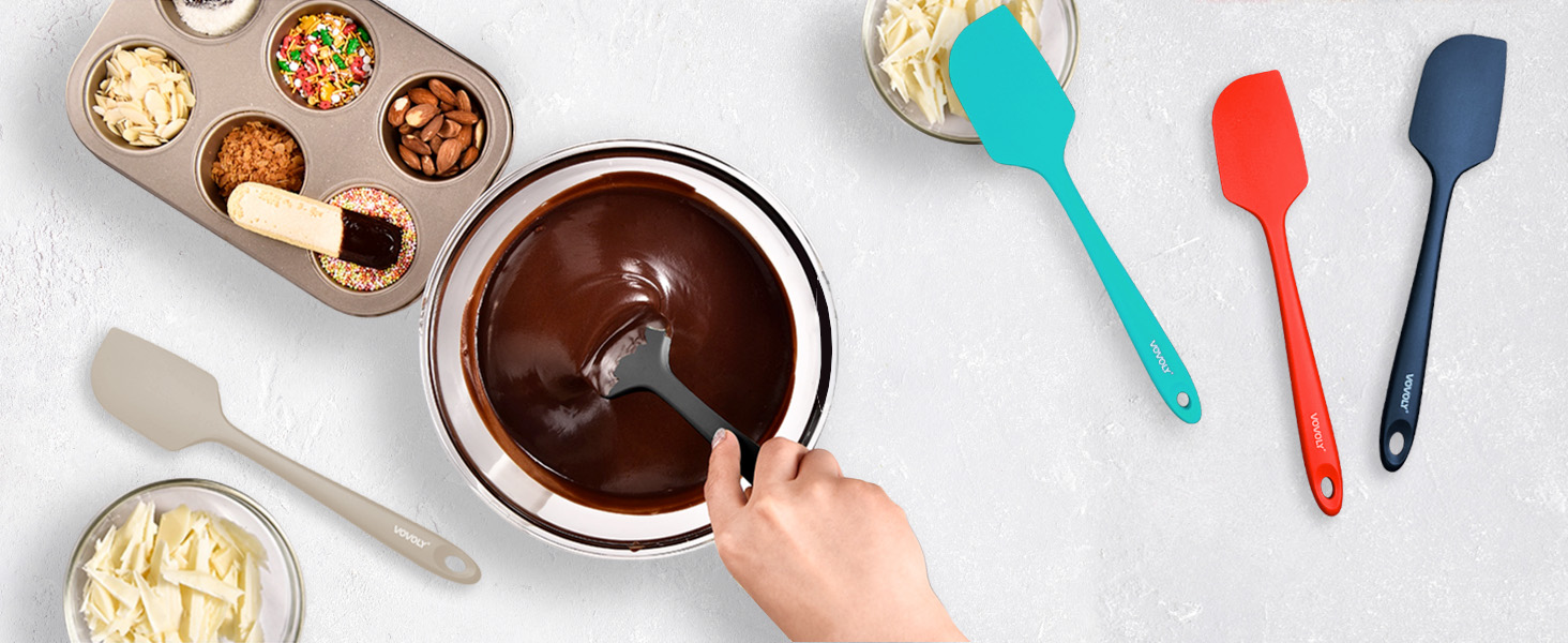 Silicone Spatula for Kitchen, 600°F Heat resistant Spatulas for Baking, Cooking, Scraping,and Mixing, Non Stick Kitchen Utensils, BPA Free, 11.2 IN, 3 Pack, Black