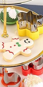 Uncrustable Sandwich Cutter 4 Pieces 4 Inches