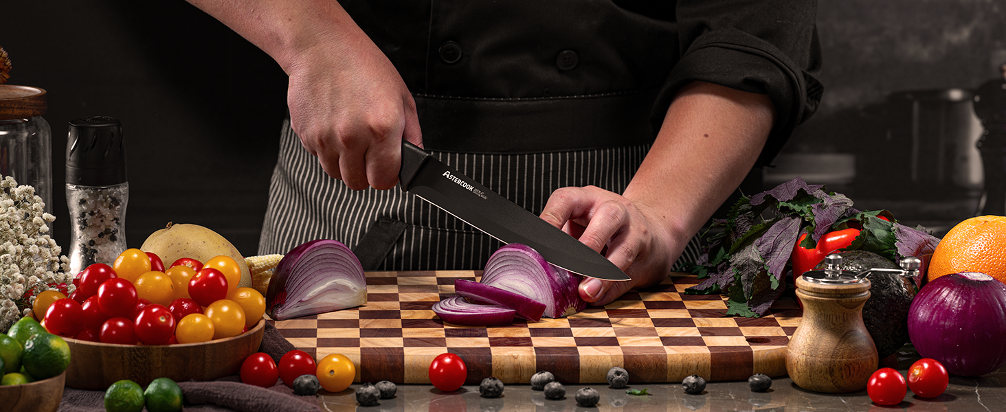 Knife Set, Astercook 15 Pieces Knife Sets for Kitchen with Block, Dishwasher Safe Kitchen Knife Set with Built in Sharpener Block, German Stainless Steel Knife Block Set, Valentine's Gift