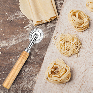 Pasta Cutter Wheel Ravioli Cutter Wheel with Roller Pizza Cutter Wheel Dumpling Lace Making Zinc Alloy Noodle Making Cutter for Kitchen