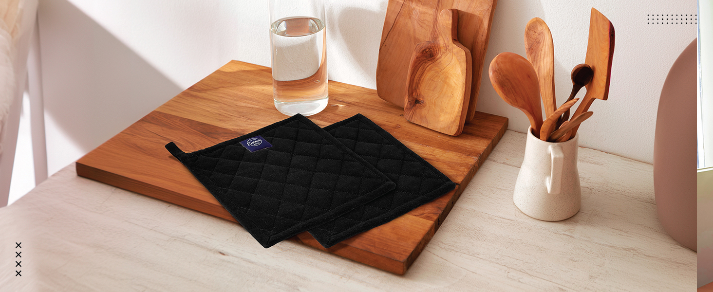 Encasa XO Heat Resistant Cotton Pot Holders with Hanging Loop - Set of 2 - Full Black - Multipurpose Quilted Everyday Hot Pad for Kitchen, Camping, BBQ & Microwave - 8x8 in