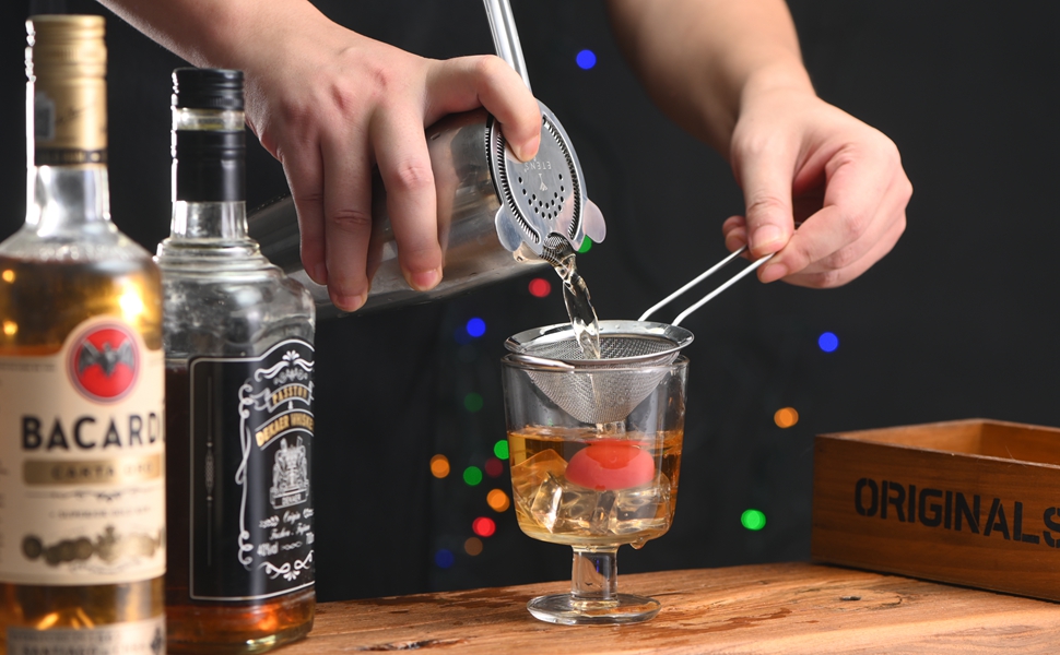 Cocktail Strainer for Drinks, Bar Strainers for Bartending, Martini Strainer for Boston Shaker Mixing Glass, Bartender Hawthorne Strainer w/Removable Spring– Stainless Steel, Silver