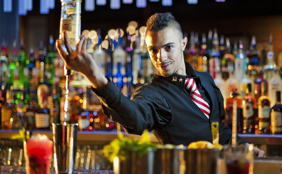 Pafusen 2 Pack Liquor Pour Spout, Auto Flip Olive Oil Dispenser Spout, Pour Spout for Liquor Bottles, Olive Oil Spout, Bottle Pourers for Alcohol Wine Syrup Home Bar Accessories Silver