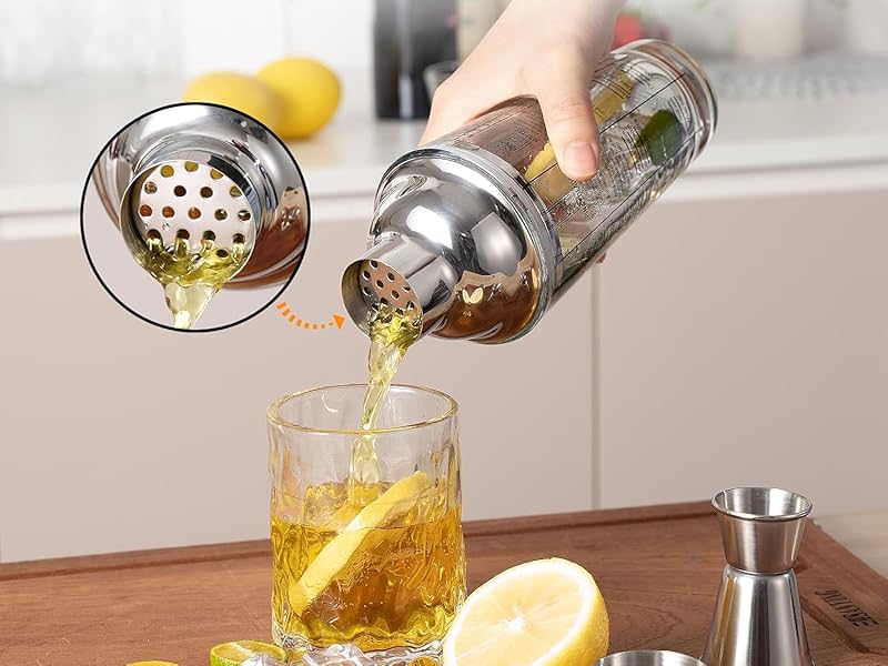 Ailelan Glass Cocktail Shaker with Strainer, 14oz Martini Shaker with 6 Recipes On Side, Clear Drink Shaker Bottle with Measurements, Bar Shakers Set Bartender Kit for Mixing Cocktail, Margarita