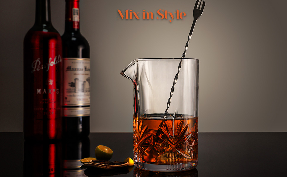 Cocktail Mixing Glass, veecom 18oz Crystal Bartender Kit, 5 Piece Bar Mixing Glass Old Fashioned Cocktail Kit with Strainer, Muddler, Spoon, Jigger, Cocktail Mixer