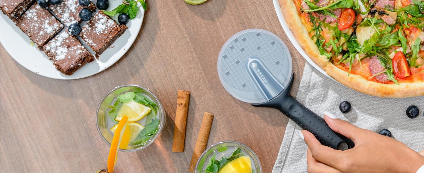 Deiss Lux Heavy Duty Pizza Cutter With Wheel Slicer- Stainless Steel Sharp Smooth Pizza Cutter Wheel With Easy Grip Non-Slip Handle, Dishwasher Safe (BLACK)