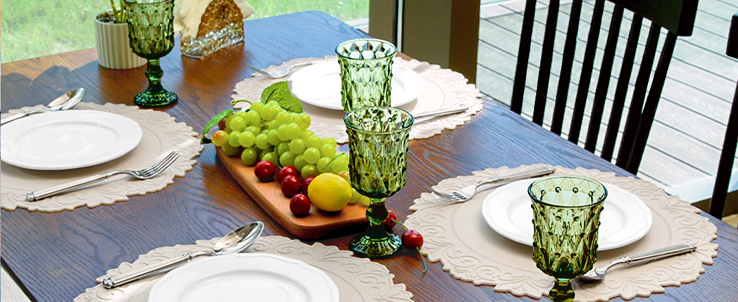 Noctiflorous Round Faux Leather 15 Inch Placemats Set of 6 Waterproof Wipeable Heat Resistant Tablemat for Dining Table Kitchen Non Slip Washable Oilproof Table Place Mat for Indoor Outdoor(Beige, 6)