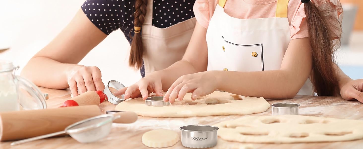 ALLTOP Circle Biscuit Cutter Set –Stainless Steel Baking Supplies for Effortless Round Cookie Shaping, Pastry & Fondant Tool Creation–Precise Cut Kitchen Utensil for Sandwich, Scone, Donut -3PC Round