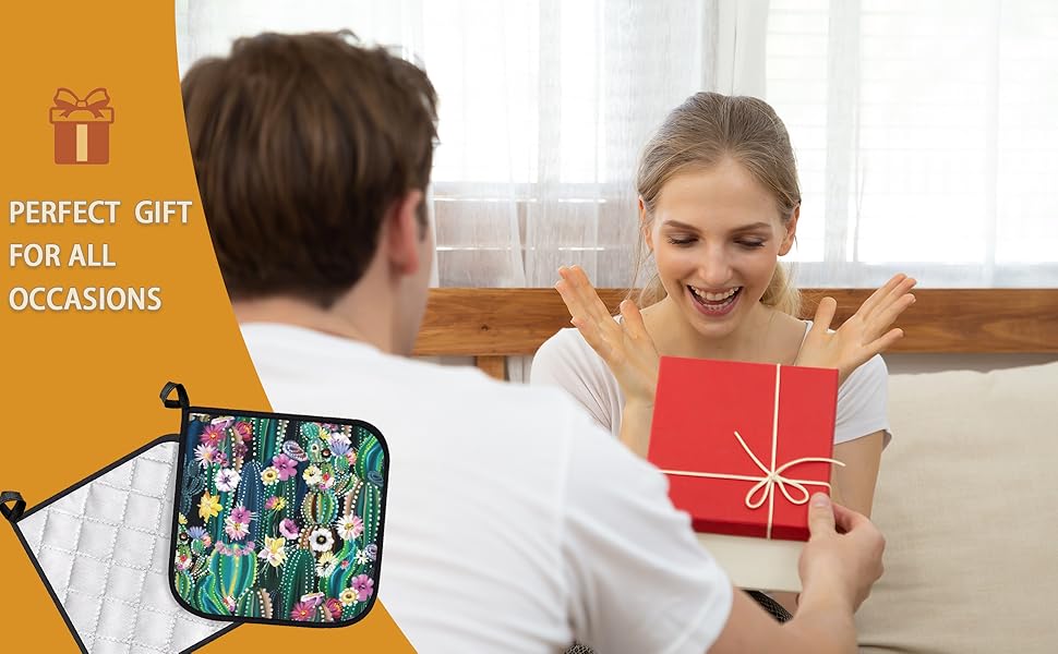 Funny Cats Family Pot Holder Set of 2,Heat Resistant Potholders Oven Hot Pads for Kitchen Cooking Baking BBQ