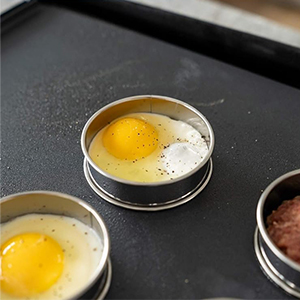 12 Pack 4 Inch Metal English Muffin Ring Nonstick Crumpet Rings Stainless Steel Double Rolled Tart Molds with Silicone Brush for Kitchen Baking