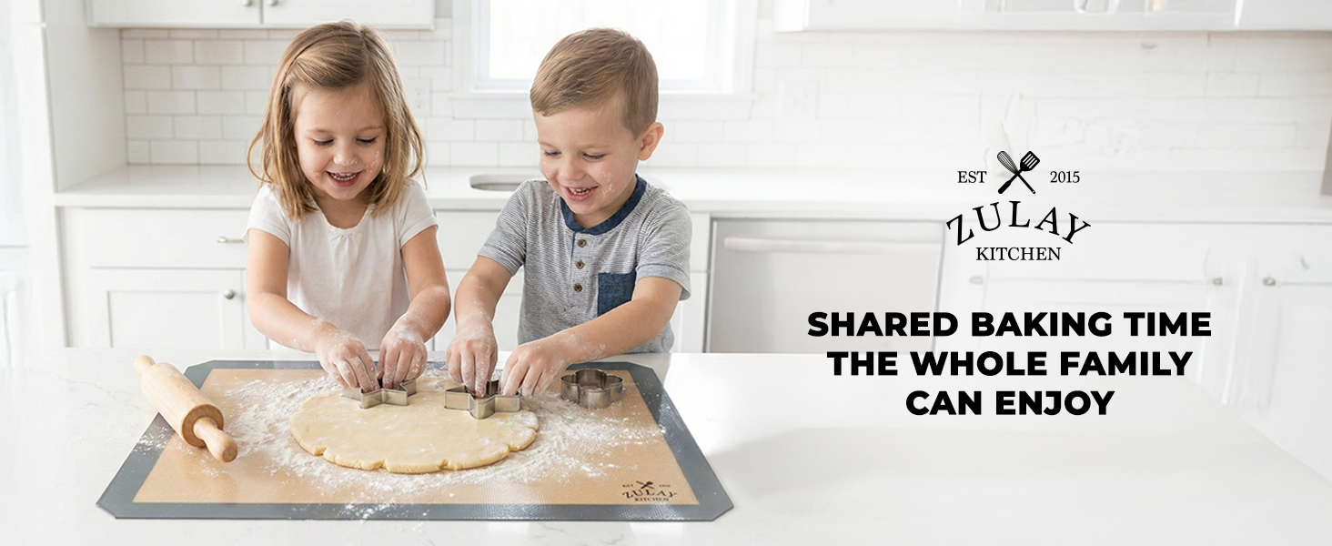 Zulay Kitchen Silicone Baking Mat Set – 2-Pack 16.5″ × 11.6″ Reusable Non-Stick Silicone Baking Sheets, Food-Safe, Heat-Resistant up to 250°F – Perfect for Cookies, Pastries & Oven Use (Dark Gray)