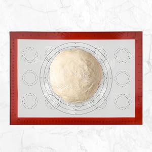 GreatChef Wood Rolling Pin 17.8 Inch for Dough with Pastry Scraper/Cutter & 2 PCS Heat-resistant Silicone Baking Mat, Non-stick, for Cookie, Pie, Macaroon, bread, Baking Pasry Tools Set