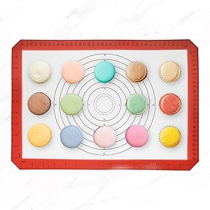 GreatChef Wood Rolling Pin 17.8 Inch for Dough with Pastry Scraper/Cutter & 2 PCS Heat-resistant Silicone Baking Mat, Non-stick, for Cookie, Pie, Macaroon, bread, Baking Pasry Tools Set