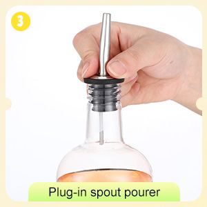 Maxcheck 3 Sets 16 oz Plastic Long Neck Bottles with Pourer and Caps Plastic Juice Pour Bottles with Stainless Steel Bottle Pourer Tapered Spout for Liquor Juice Store Syrup