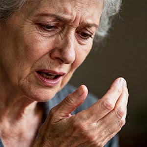 Silicone Jar Opener Gripper Pad, Jar Grippers for Opening Jars, Round Black Multi-Purpose Kitchen Gadgets, Non Slip Jar Bottle Lid Openers for Seniors, Kids, Women, People with Arthritis, 4 Pieces