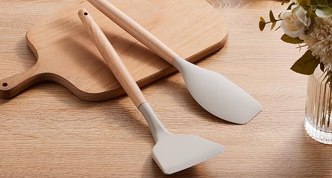 E-far Silicone Cooking Utensils Set, 10-Piece Heat Resistant Kitchen Utensils Set with Wooden Handle for Nonstick Cookware, Kitchen Nonstick Tools Spatula Whisk Tongs Ladle, Non-toxic & Healthy(Khaki)