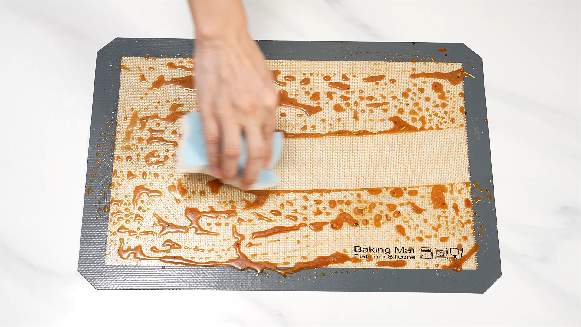 Silicone Baking Mat - Sopito Platinum Silicone - Non-Stick, Food Safe, Reusable Baking Sheet Liner, 5Pcs Set for Half Sheet Size Tray & Quarter Size Tray and 9'' Pizza pan, Grey