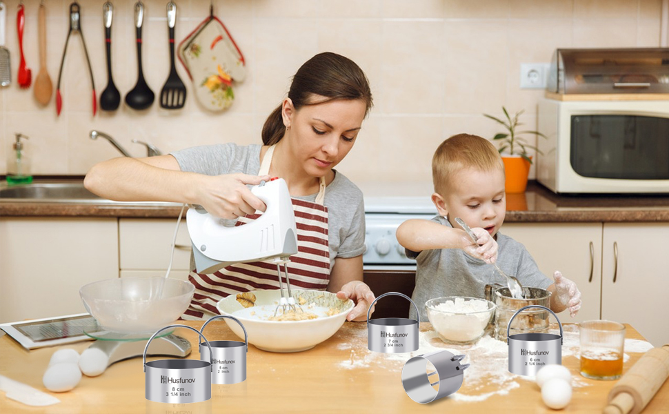 Biscuit Cutter Set Round Cookie Cutters with Handle 5 Pieces Stainless Steel Circle Professional Baking Dough Tools for Cake