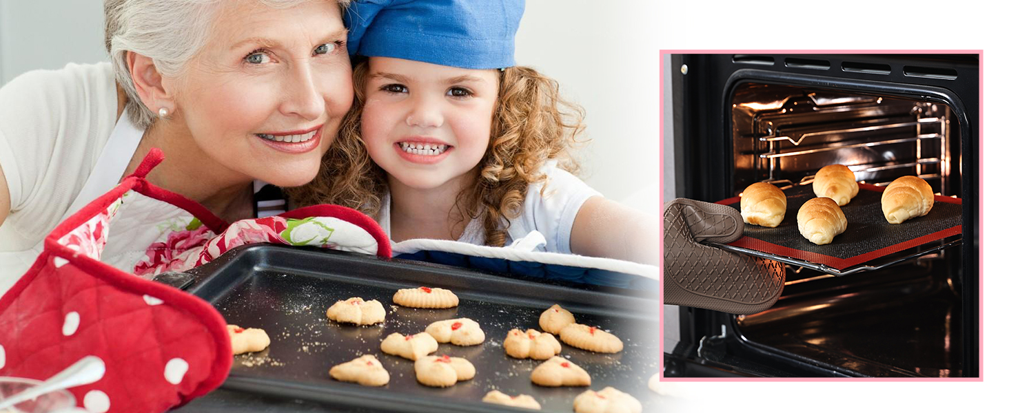 KitchenRaku Perforated Silicone Baking Mat, 15.7