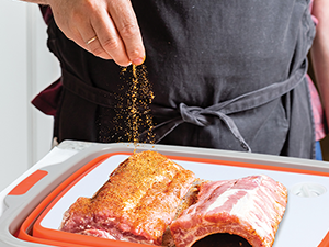 BIRDROCK HOME Collapsible Large BBQ Prep Tub w/Cutting Board, Multi-Function Grill Caddy w/Colander & Lid, Portable Silicone Dish Bowl for Picnic, Tailgate, Camping - Black