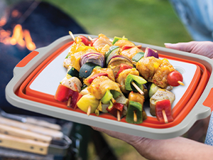 BIRDROCK HOME Collapsible Large BBQ Prep Tub w/Cutting Board, Multi-Function Grill Caddy w/Colander & Lid, Portable Silicone Dish Bowl for Picnic, Tailgate, Camping - Black