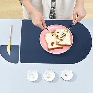 Reversible Faux Leather Placemats with Coasters Set of 4, Non-Slip Washable Table Mats for Dining, Kitchen, Heat Resistant Insulation Place Mat Easy to Clean (17 x 12 inch), Stain Resistant Placemats