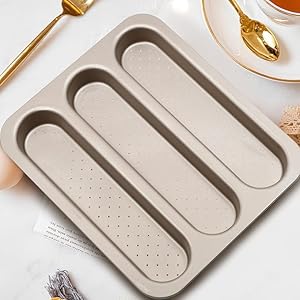 Durable Carbon Steel Baguette Baking Molds, Nonstick French Bread Pan with Rectangular Slots, Specialty 3-Cavity Baguette Mold - Essential Kitchen Tool for Home Bakers (Baguette mold)