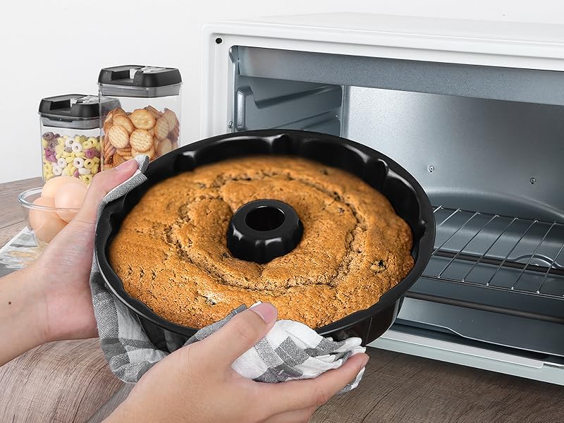 TeamFar 10 Inch Nonstick Cake Pan, 10 Cups Fluted Tube Cake Pan for Baking, Heavy Duty Carbon Steel Round Baking Tray for Making Jello/Monkey Bread/Chocoflan, Non Toxic, Easy Clean - Black