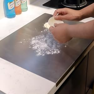 Stainless Steel Cutting Boards for Kitchen, Lipped stainless steel cutting board. Large cutting board suitable for meat, fruits, vegetables, bread, and baking (50 x 40cm / 19.7"L x 15.7"W)