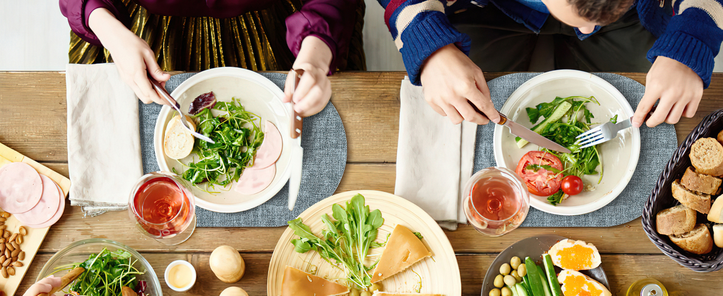 Placemats Set of 8 Non Slip, Heat Resistant Oval Faux Leather Place mats Double Layer, Waterproof Table Mats Easy to Clean for Kitchen Dining Room Coffee Office Table, Apricot