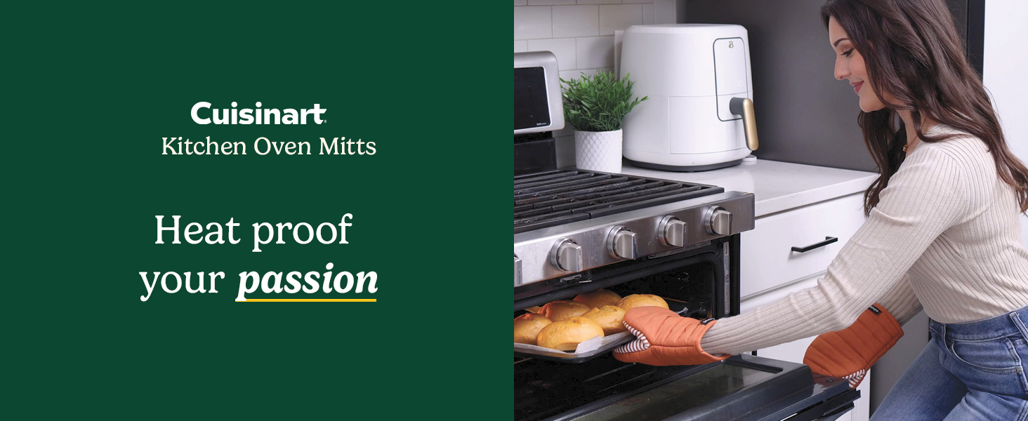 Cuisinart Mini Oven Mitts – 5.5” x 7” Heat-Resistant Kitchen Mitts for Oven with Non-Slip Neoprene Palm, Cotton Filling, and Fabric Loop – Durable Oven Mitt Set for Cooking & Baking (Chambray)