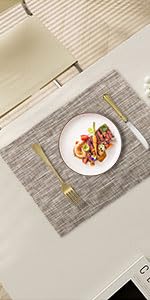 Vinyl Placemats Set of 4, PVC Woven Washable Non-Slip Table Mats, Heat Resistant Wrinkle Free Place Mats for Dining Table, Easy to Clean (4, Navy Blue)