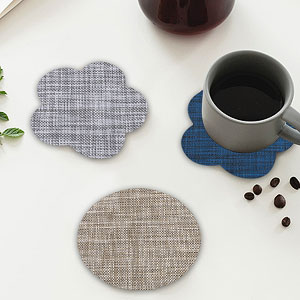 Vinyl Placemats Set of 4, PVC Woven Washable Non-Slip Table Mats, Heat Resistant Wrinkle Free Place Mats for Dining Table, Easy to Clean (4, Navy Blue)