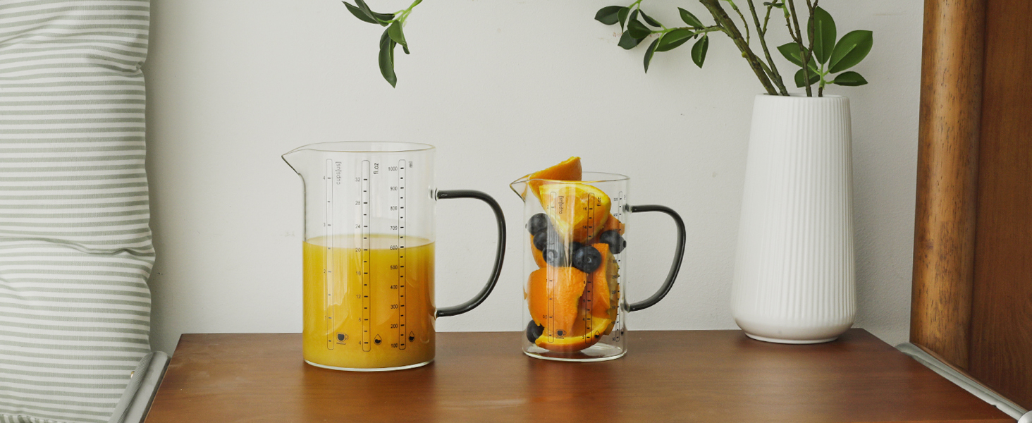 LIBWYS Glass Measuring Cup, 1000ml (32oz)+500ml (16oz) with Anti-slip Silicone Pad, Heat-resistant Borosilicate Glass Liquid Measuring Cup