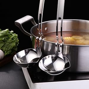 316 Stainless Steel Fat Separator Ladle with Z-Hook, Gravy Separator & Skimmer Spoon for Cooking, Hanging Soup Ladle for Kitchen, Oil Strainer and Grease Skimmer
