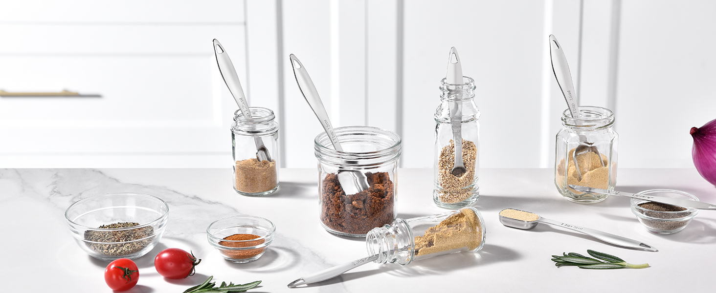 U-Taste Narrow Square Measuring Spoons: 18/8 Stainless Steel Kitchen Measure Teaspoon Tablespoon with Leveler, Polygon Rectangular Metal Jar Scoop for Baking Cooking, Coffee, Spice, Powder (Set of 6)