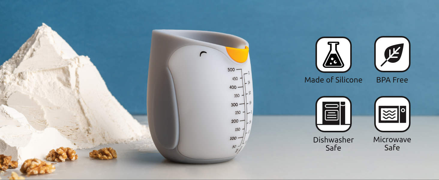 OTOTO Penny Penguin Silicone Measuring Cups for Cooking - 500ml Cute Measuring Cups for Baking, BPA-Free, Microwave Safe, Penguin Gifts, Cute Kitchen Accessories, Funny White Elephant Gifts