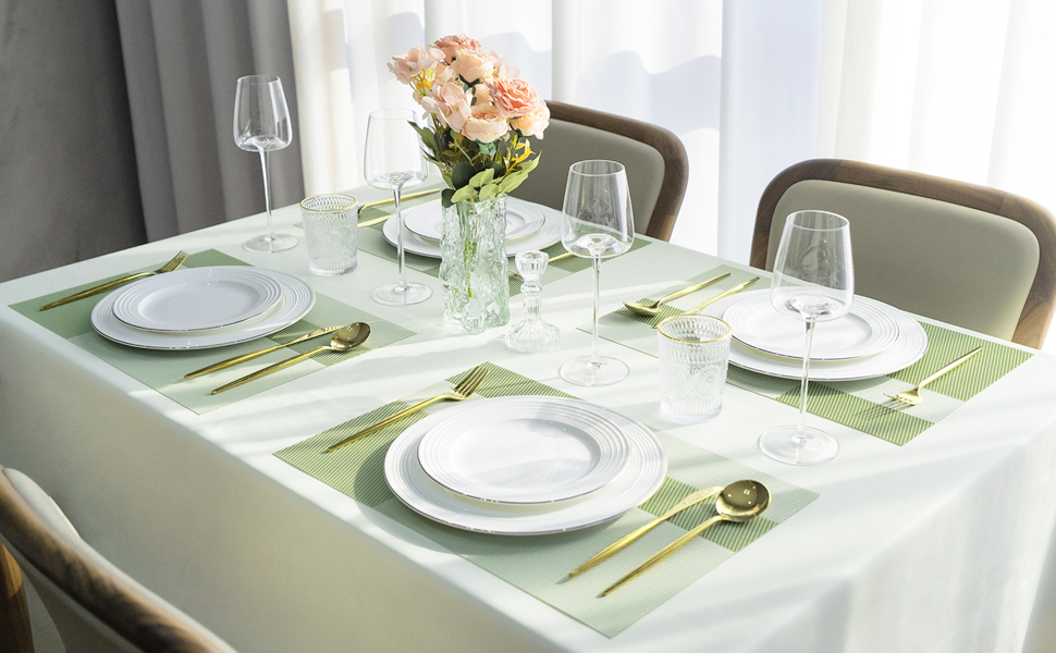 Placemats Set of 4 Vinyl/Plastic Woven Place Mats for Kitchen Table Indoor/Outdoor Washable Placemat Wipeable Dining Table Mats (Green Cube,4)