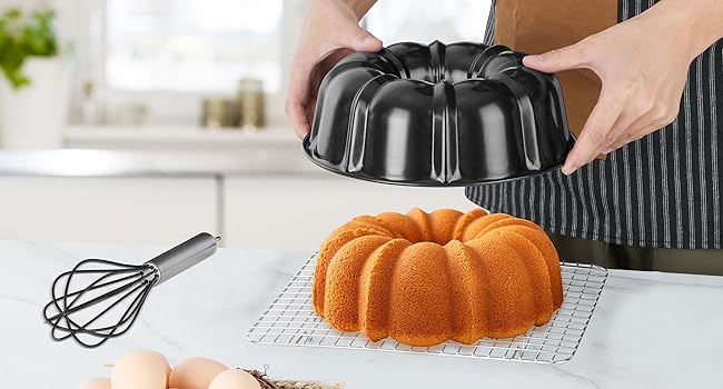 Onader 10 Inch Cake Pan, Non-Stick Round Fluted Tube Pan for Baking Pound Cake, 10 Cups Large Heavy Duty Carbon Steel Baking Mold Bakeware, Black