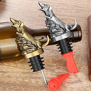 Dachshund Wine Aerator Pourer Spout for Alcohol, Bronze Sausage Dog Bottle Pourer and Stopper for Spirit Wine Champagne, Birthday Gifts, Father Day Gifts, Dachshund Gifts for Men Women