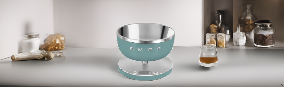 SMEG Contemporary Digital Kitchen Scale with Removable Bowl (Black)