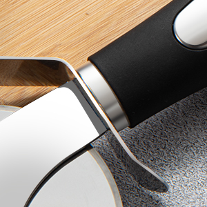 Premium Pizza Cutter, Multi-Purpose Stainless Steel Pizza Cutter Wheel with Non-Slip Soft Touch Handle, Perfect for Cutting Pizza, Dough and Pastry, Dishwasher Safe