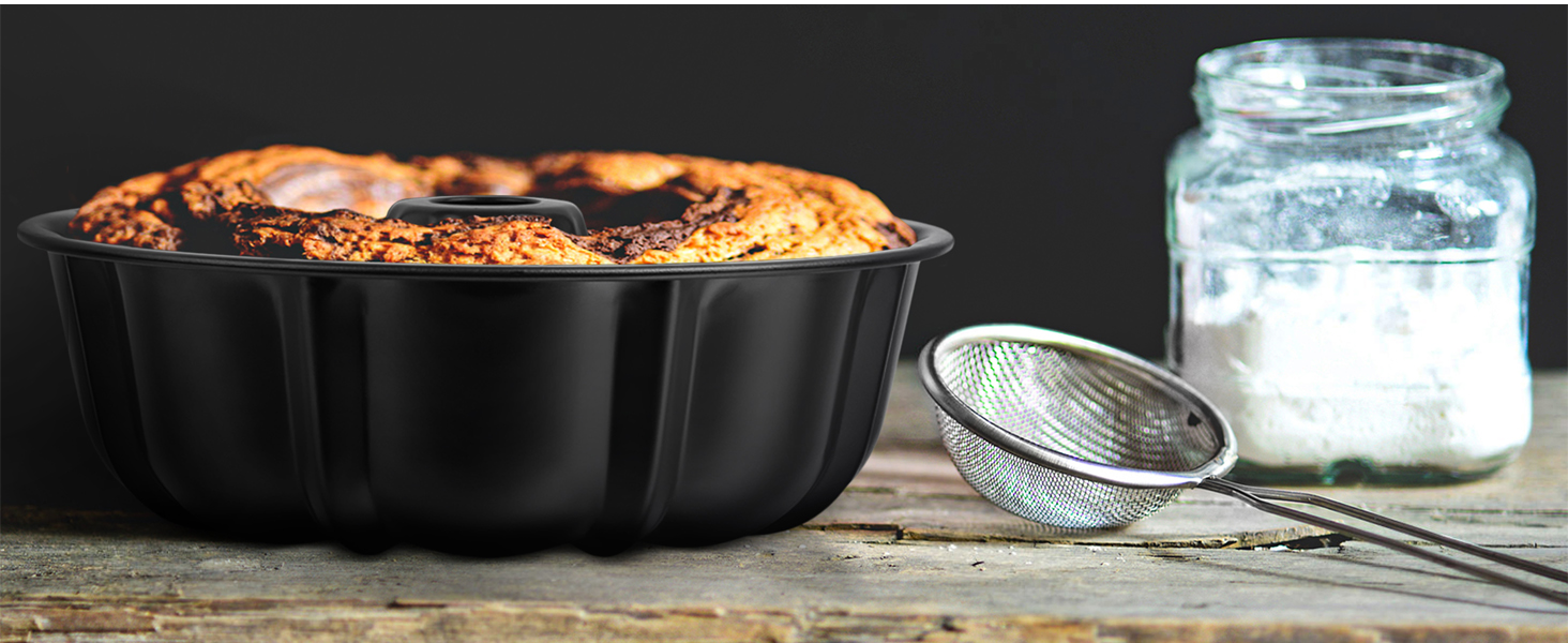 Leonyo 10Inch Nonstick Fluted Cake Pan, Heavy Duty Nonstick 10 Cups Carbon Steel Round Tube Pan for Baking Pound Cake, Oven Safe, Black